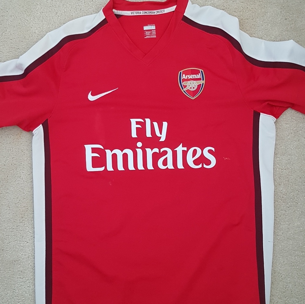 Arsenal home jersey